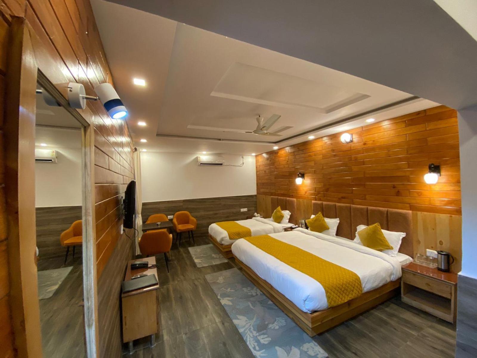 The Aesthetic Hotel & Restaurant Bhīm Tāl Extérieur photo