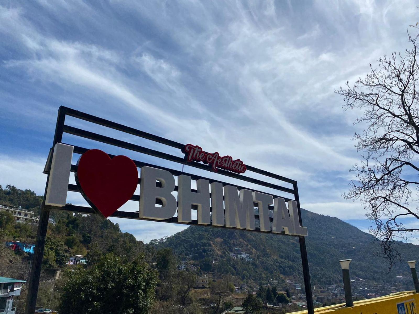 The Aesthetic Hotel & Restaurant Bhīm Tāl Extérieur photo