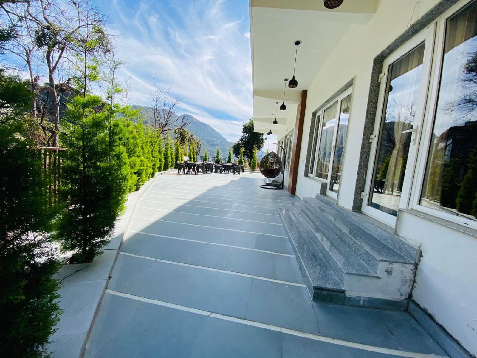 The Aesthetic Hotel & Restaurant Bhīm Tāl Extérieur photo