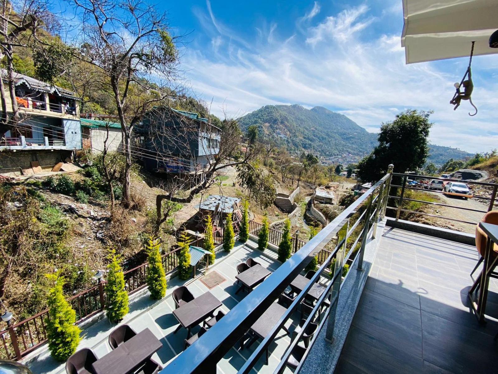 The Aesthetic Hotel & Restaurant Bhīm Tāl Extérieur photo