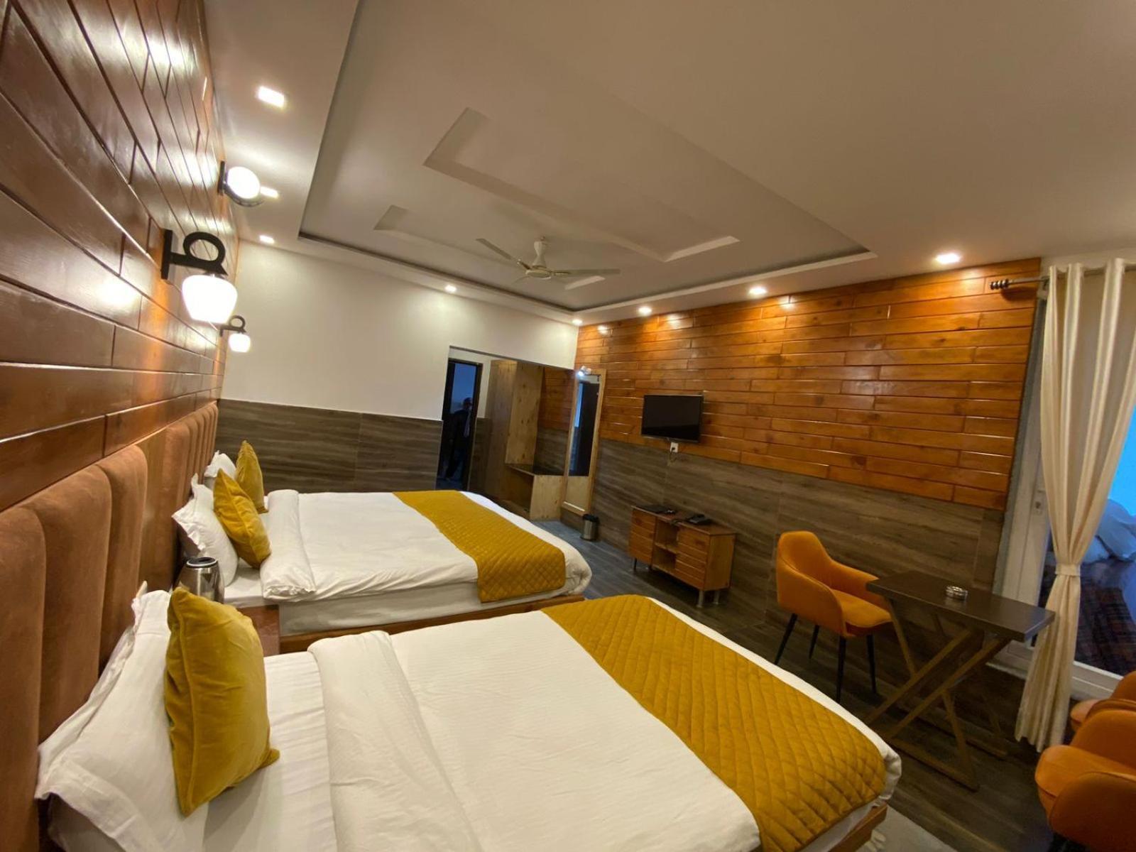 The Aesthetic Hotel & Restaurant Bhīm Tāl Extérieur photo