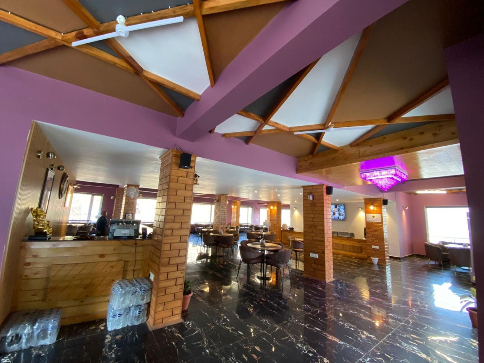 The Aesthetic Hotel & Restaurant Bhīm Tāl Extérieur photo